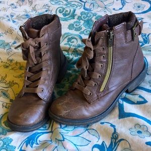 Girls Brown Zippered Short Boots 2